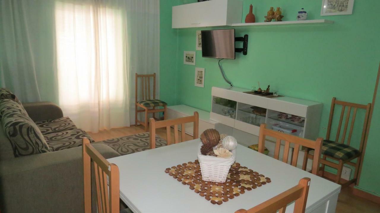 Apartamento Orgaz Apartman Candelario Kültér fotó